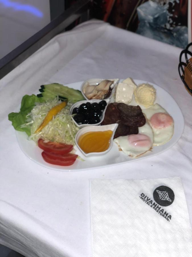 Bed And Breakfast Divanhana Novi Pazar Kültér fotó