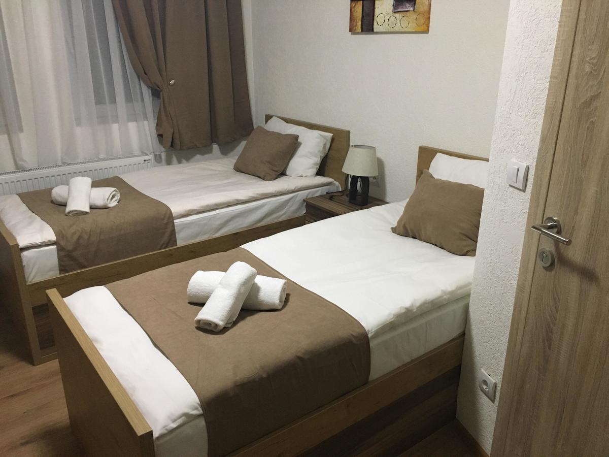 Bed And Breakfast Divanhana Novi Pazar Kültér fotó